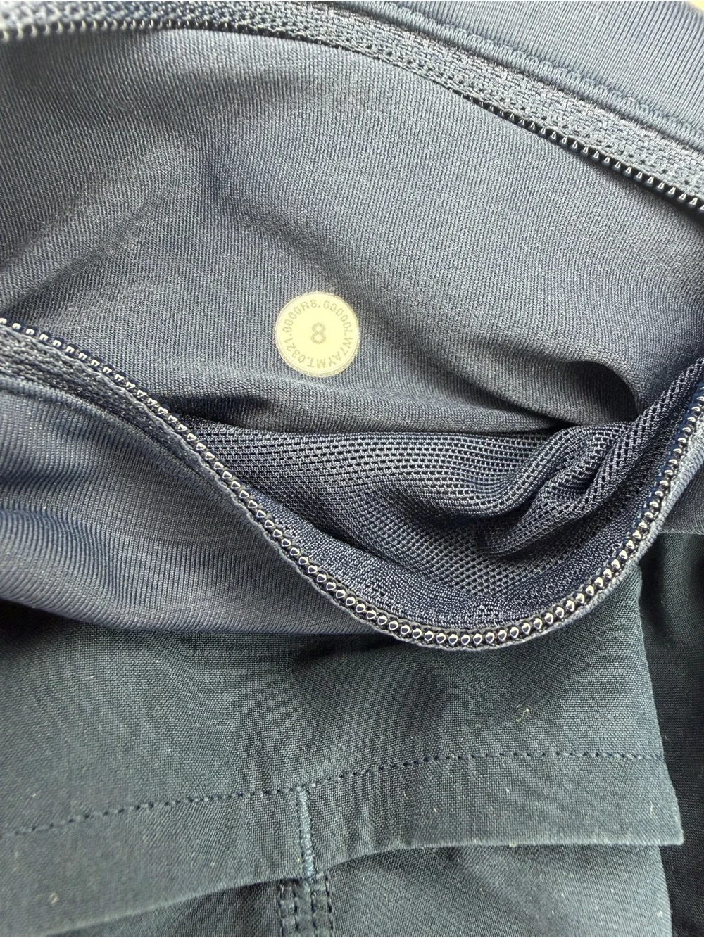 Lululemon Speed Up University Michigan Shorts - Picture 5 of 5